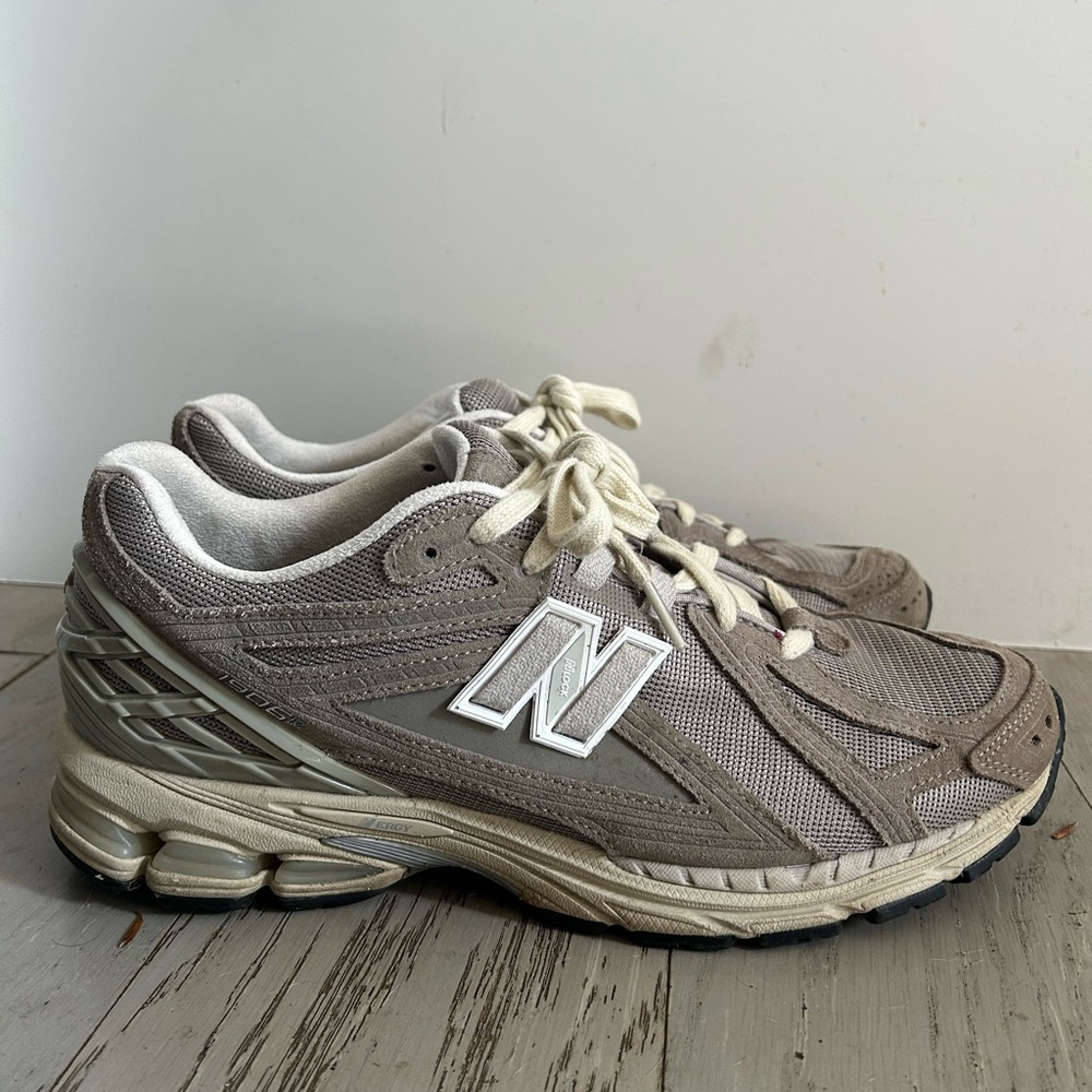 New Balance 1906R Beige Cream